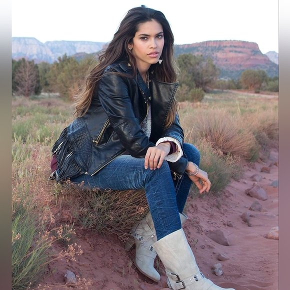 Steve Madden Faux Leather Cropped Jacket - Picture 3 of 10